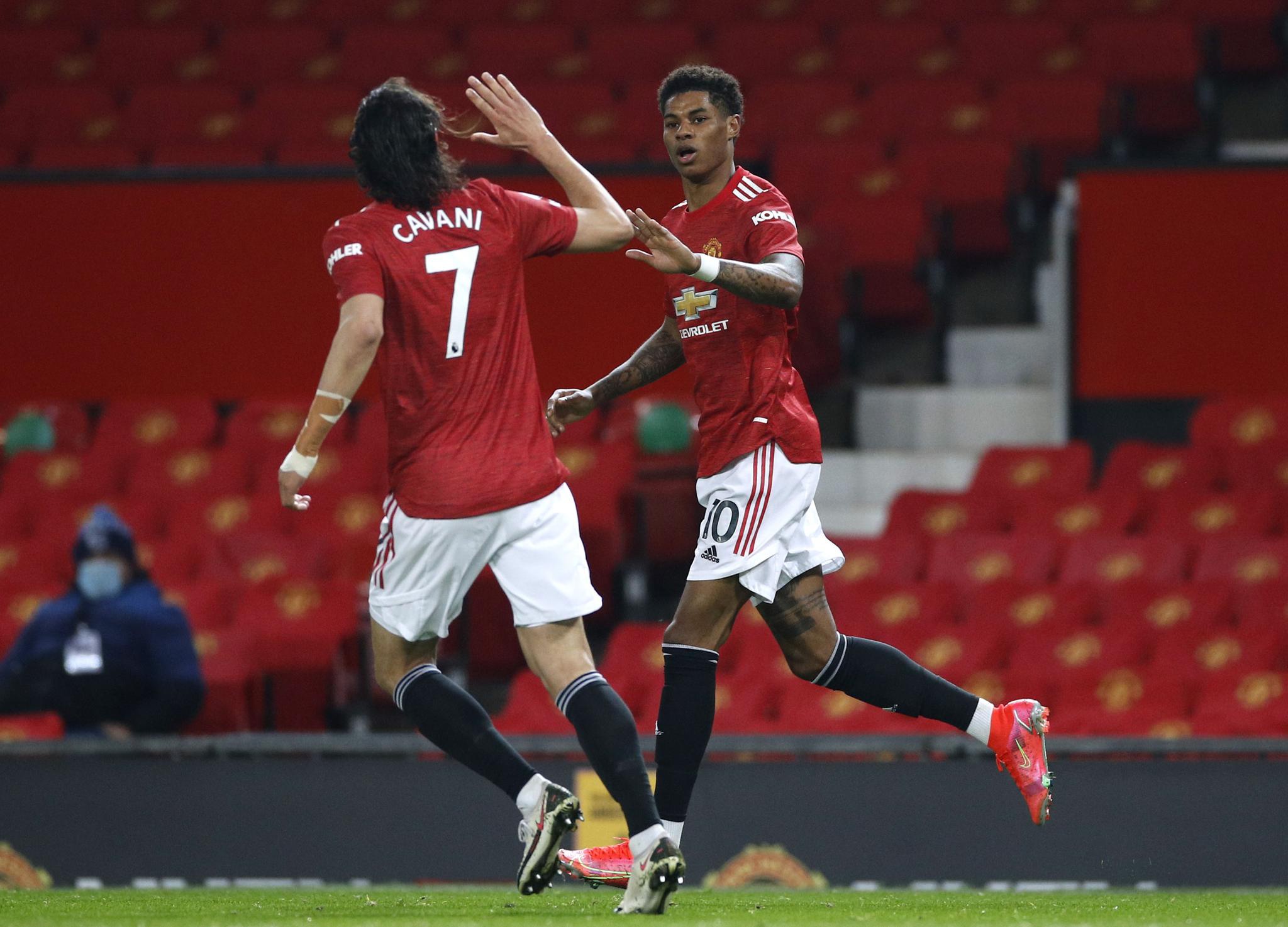 同樣對該球 同樣對該球